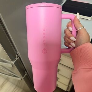 HydroJug 40oz Traveler in Bubblegum